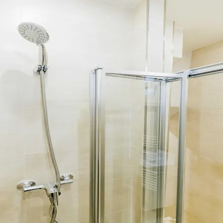 Quiet 1br 4p - Place Des Victoires
